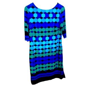 Women’s Eliza J Retro/Mod 1960s Style Super Silky And Soft Mini Dress. Size 8.